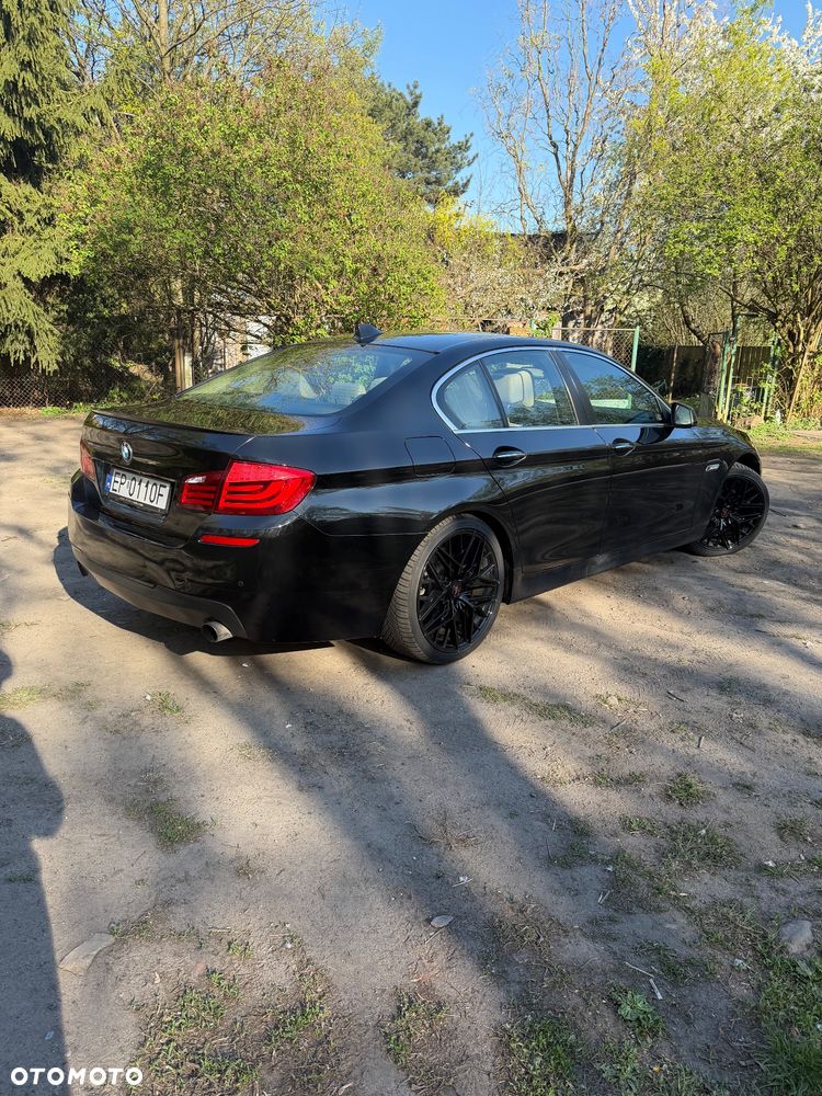 BMW Seria 5 535i xDrive Modern Line - 10