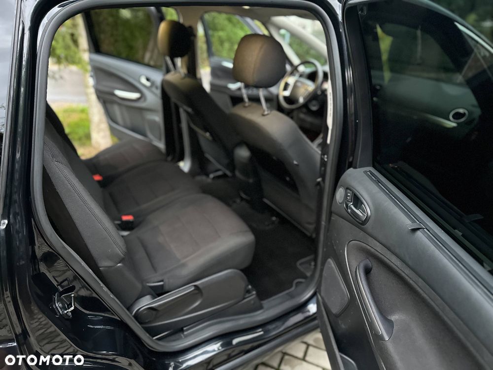 Ford S-Max 2.0 TDCi DPF Titanium - 20