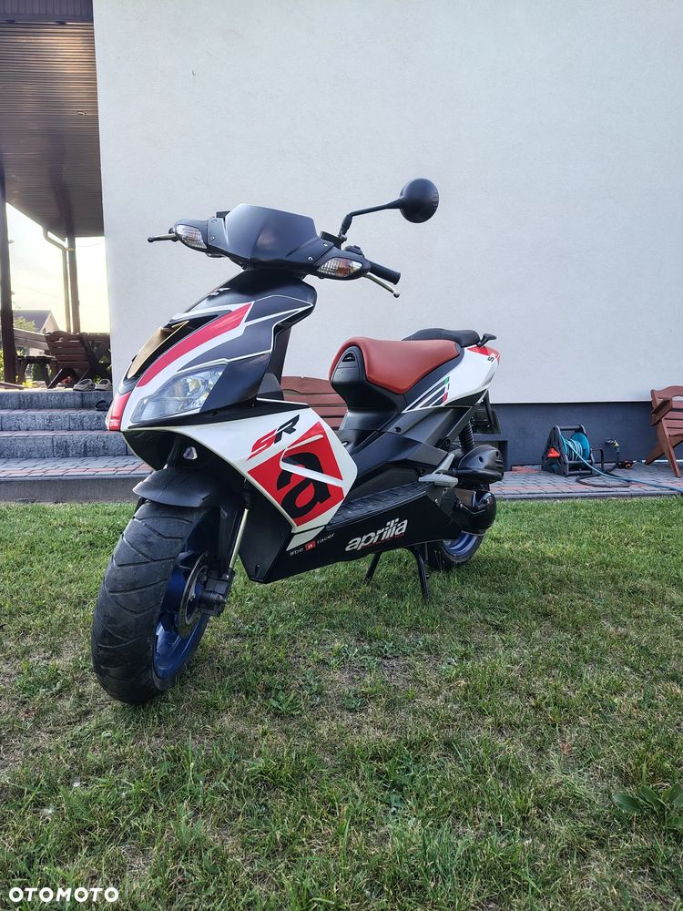 Aprilia SR - 4