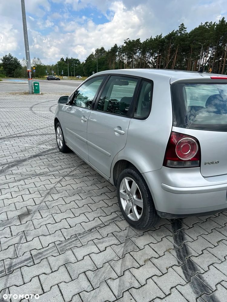 Volkswagen Polo 1.4 TDI Trendline - 2