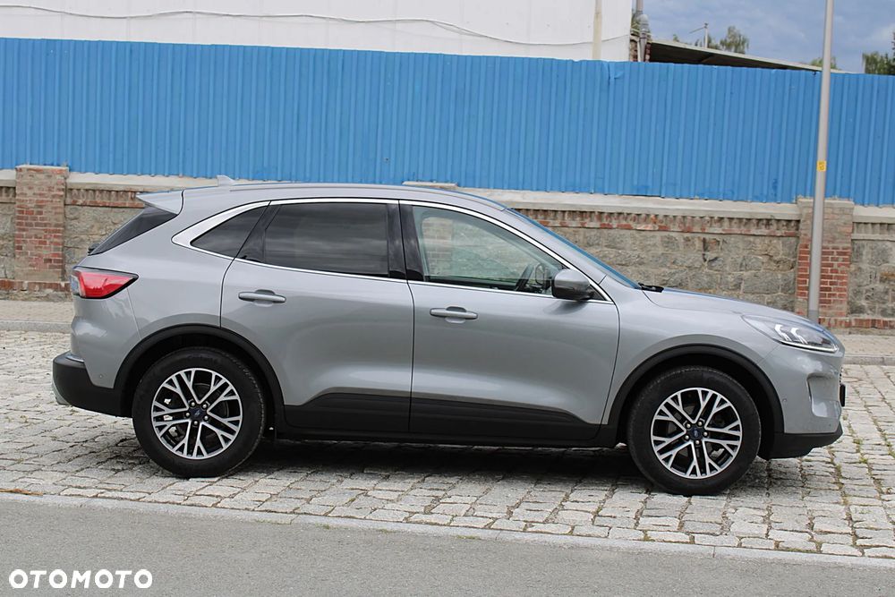 Ford Kuga 2.0 EcoBlue 4x4 TITANIUM - 15