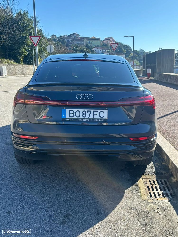 Audi Q8 e-Tron Sportback 55 quattro Advanced - 8