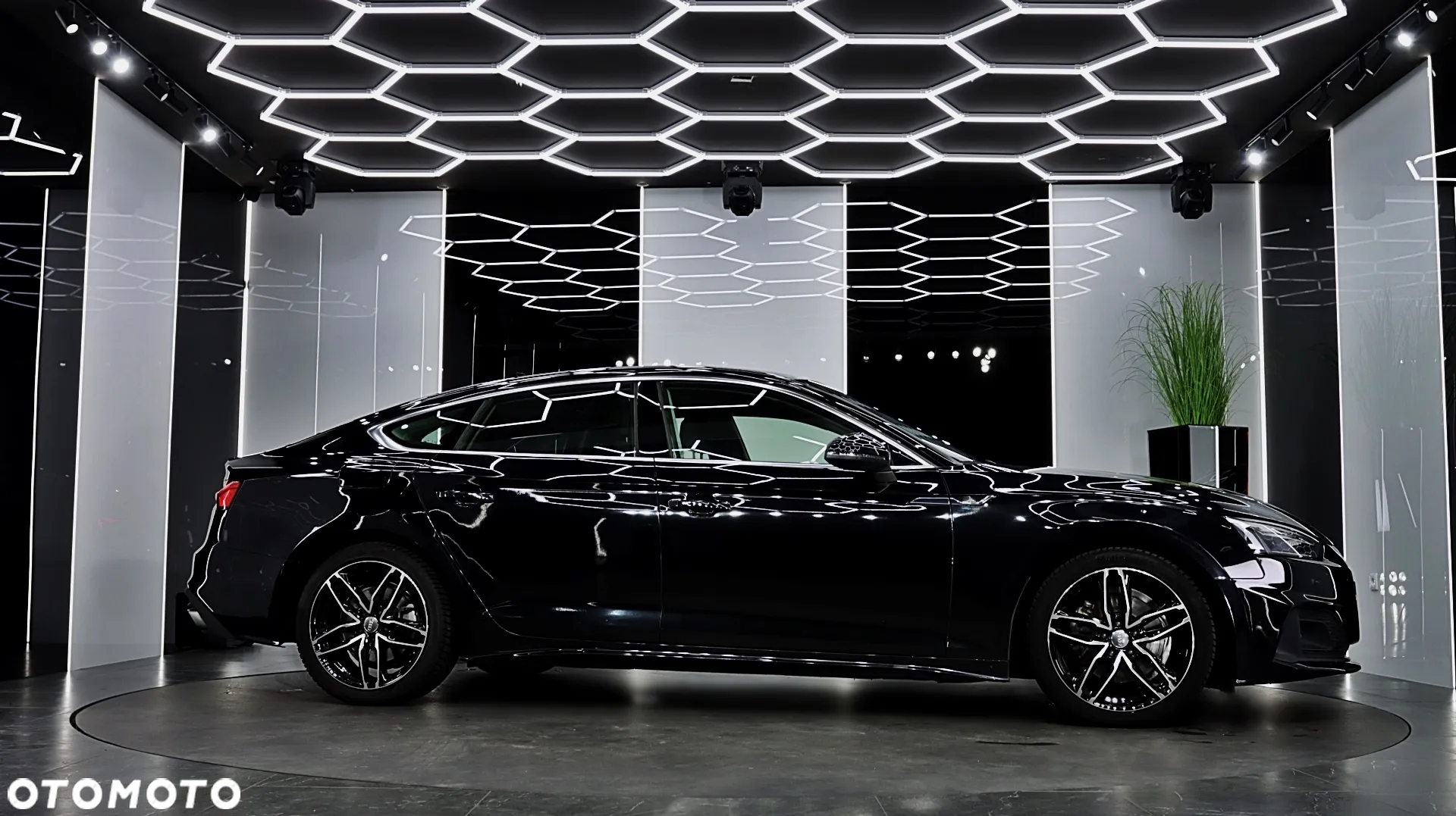 Audi A5 40 TFSI S tronic - 11