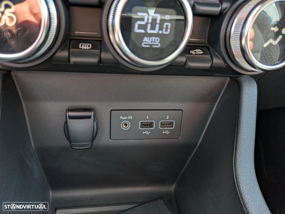 Renault Clio TCe 90 BUSINESS EDITION - 30