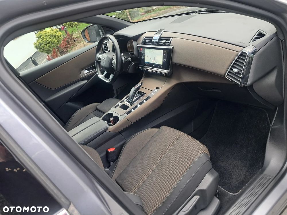 Citroën DS7 Crossback BlueHDI 180 BUSINESS LINE - 23