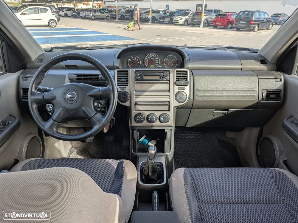Nissan X-Trail 2.2 DCi Columbia - 8