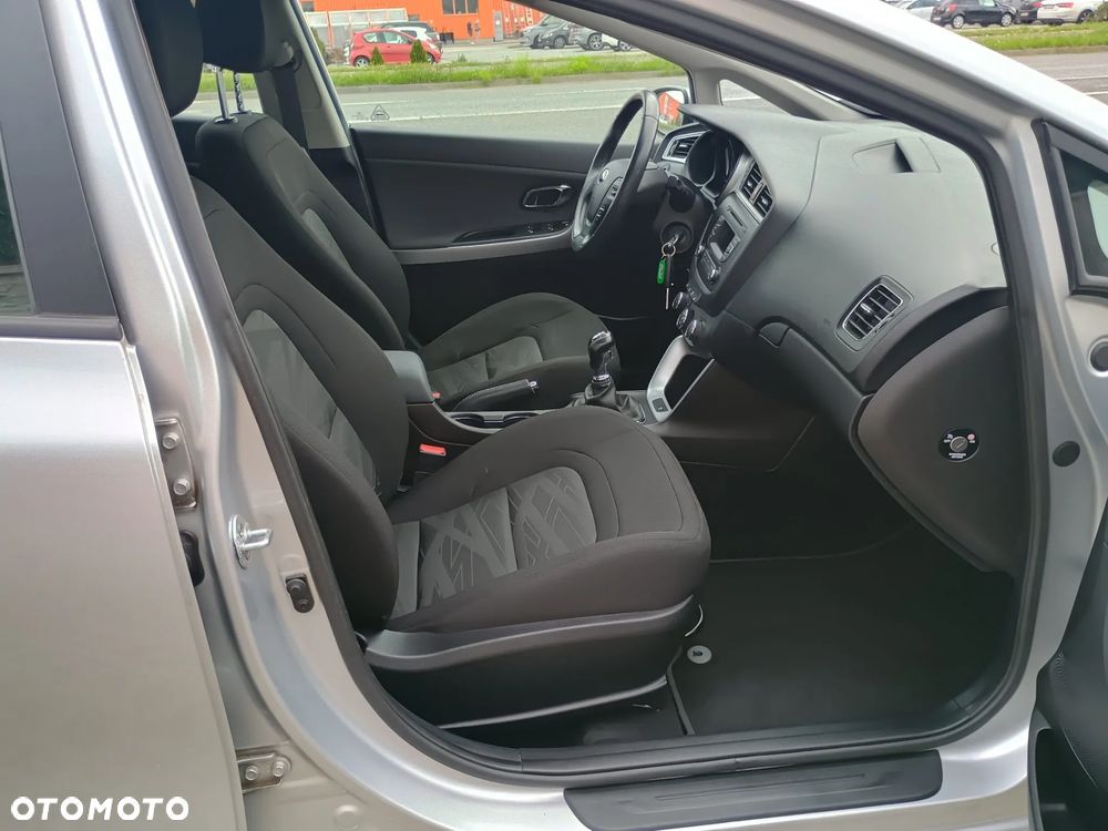 Kia Ceed 1.4 L Business Line - 9