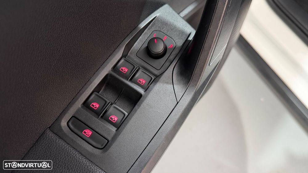 SEAT Arona 1.6 TDI Beats - 12