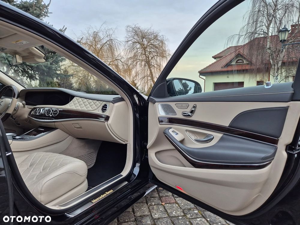 Mercedes-Benz Klasa S 560 4-Matic L 9G-TRONIC - 15