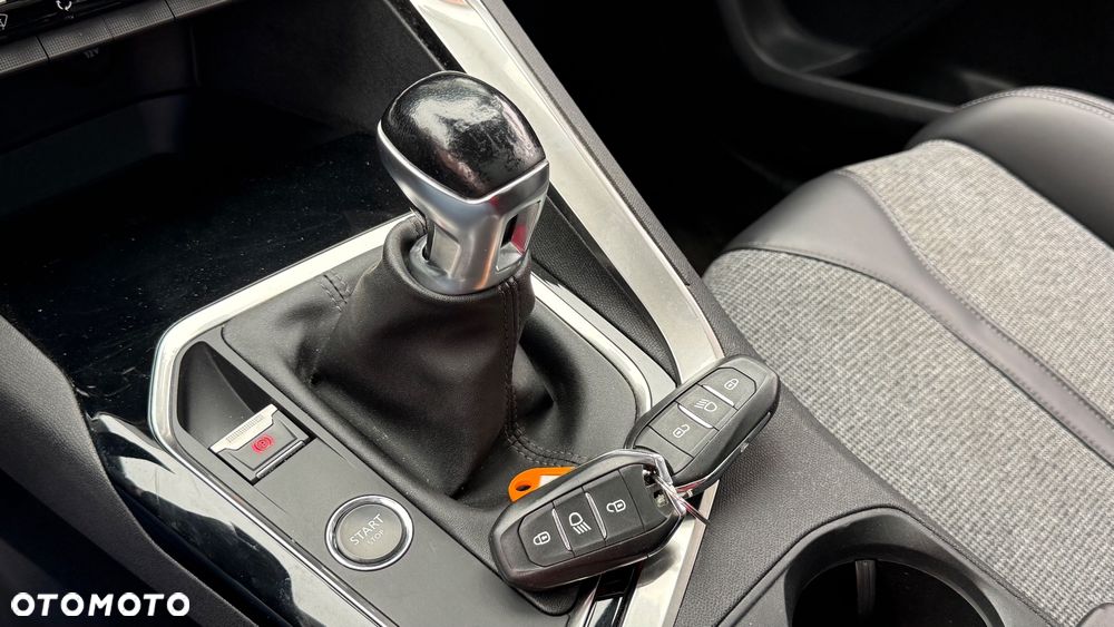 Peugeot 3008 PureTech 130 Stop & Start Allure - 29