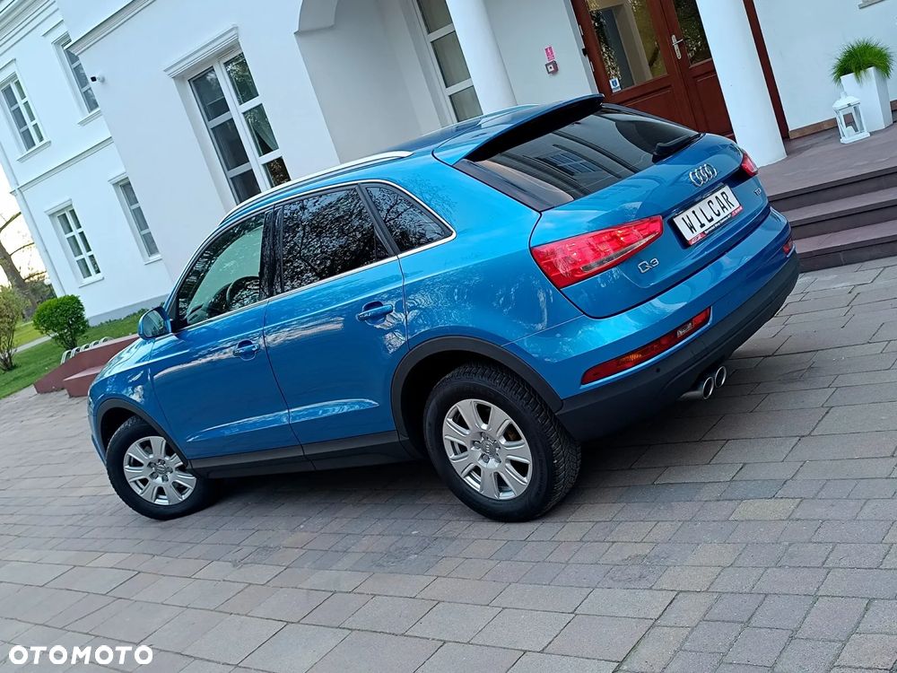 Audi Q3 2.0 TDI Design - 12