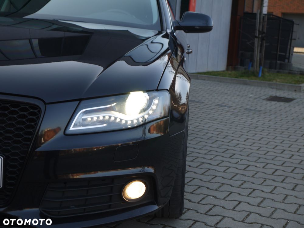 Audi A4 Avant - 25