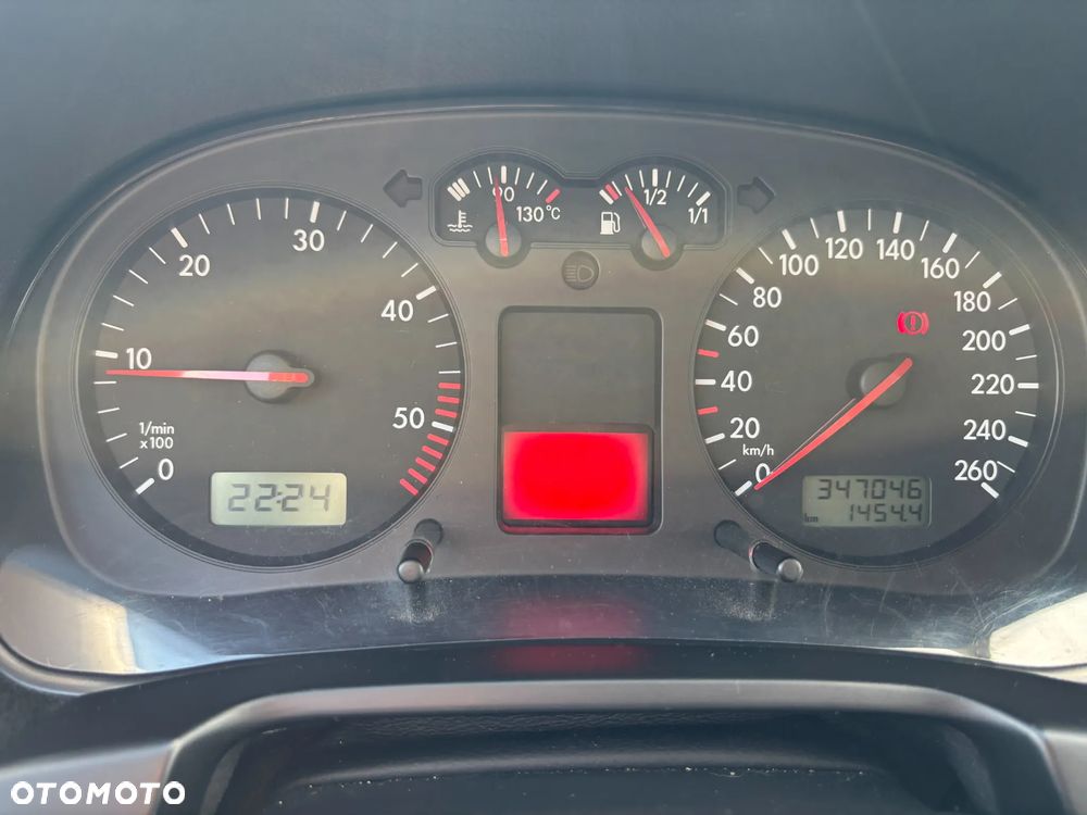 Volkswagen Golf - 12