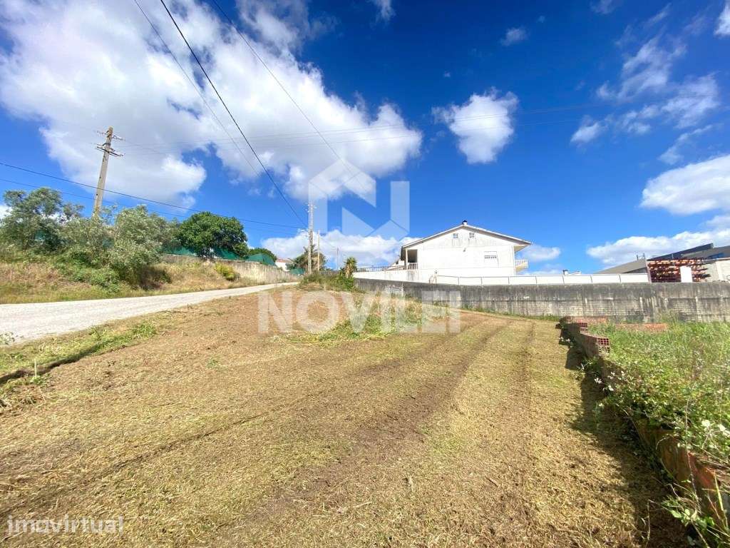 Terreno com 1260m² localizado a poucos minutos de Leiria. - Grande imagem: 3/11