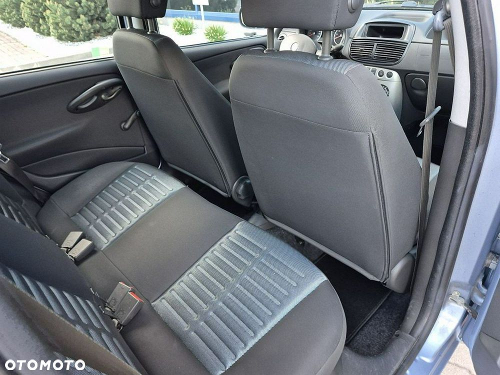 Fiat Punto - 23