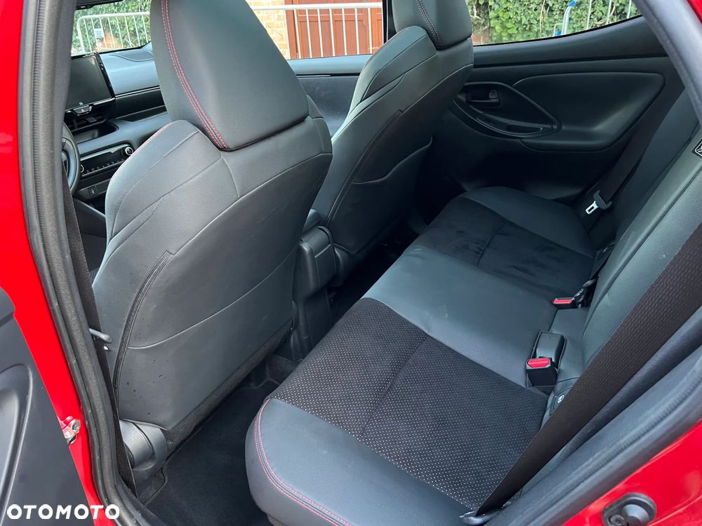 Toyota Yaris Hybrid 1.5 VVT-i GR SPORT - 14