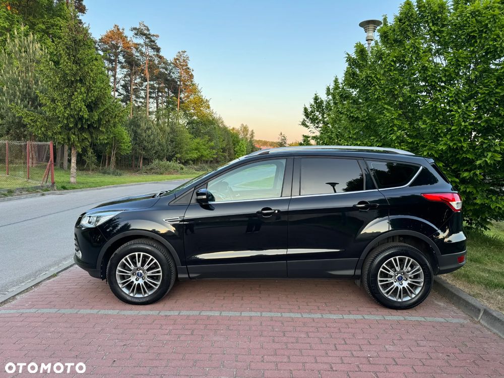 Ford Kuga 2.0 TDCi 4x4 Titanium - 4