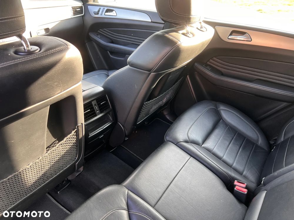 Mercedes-Benz ML 350 BlueTEC 4MATIC 7G-TRONIC - 17