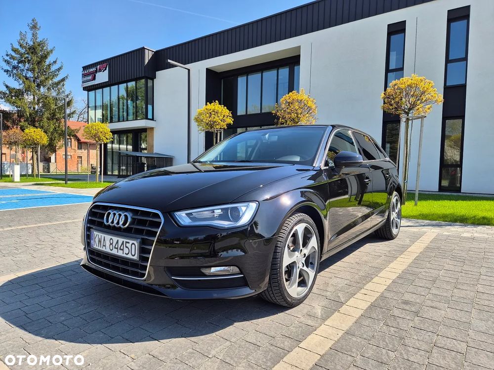Audi A3 Sportback 1.6 TDI (clean diesel) S tronic Ambiente - 1