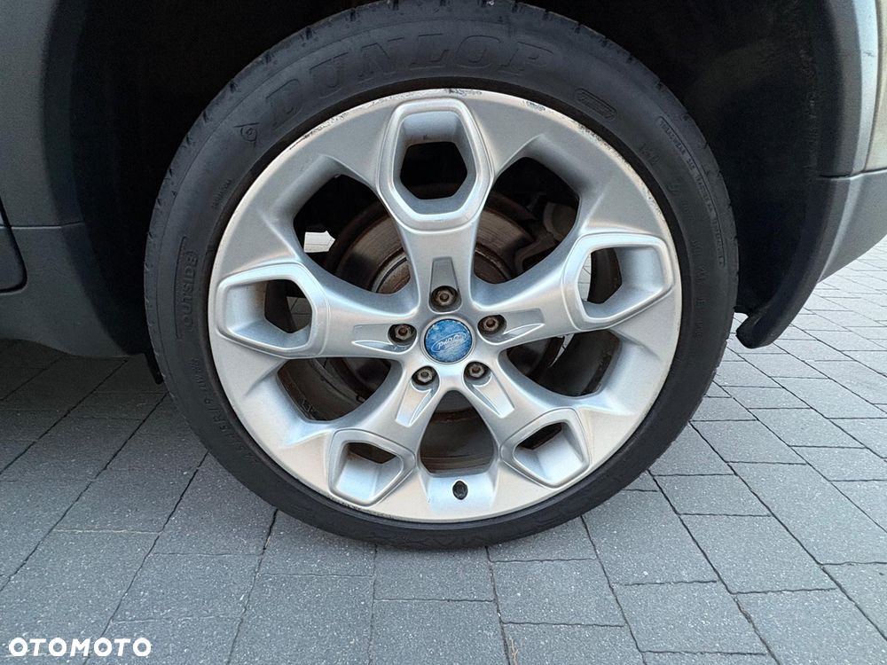 Ford Kuga 2.0 TDCi 4x4 Titanium - 28