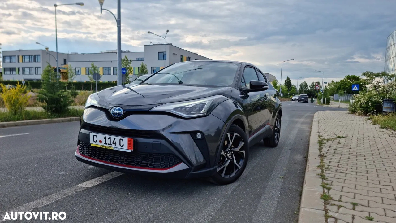 Toyota C-HR 2.0 Hybrid Team Deutschland - 2