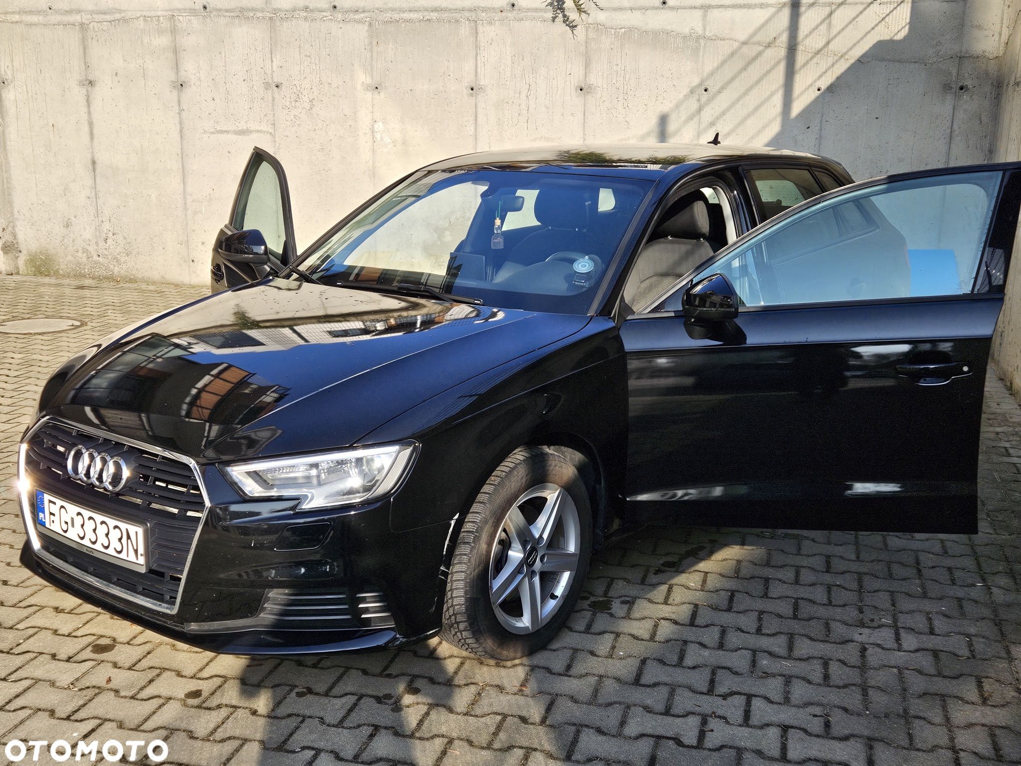 Audi A3 1.6 TDI Sport S tronic - 1