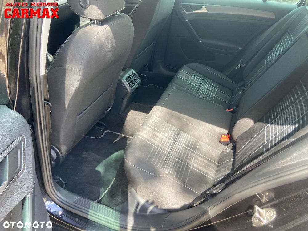 Volkswagen Golf 1.2 TSI BlueMotion Technology Lounge - 28