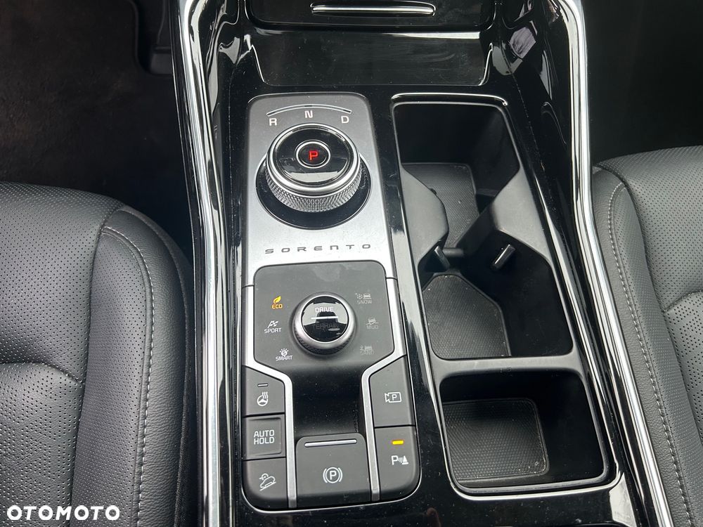 Kia Sorento 1.6 T-GDI HEV XL 4WD 7os - 29