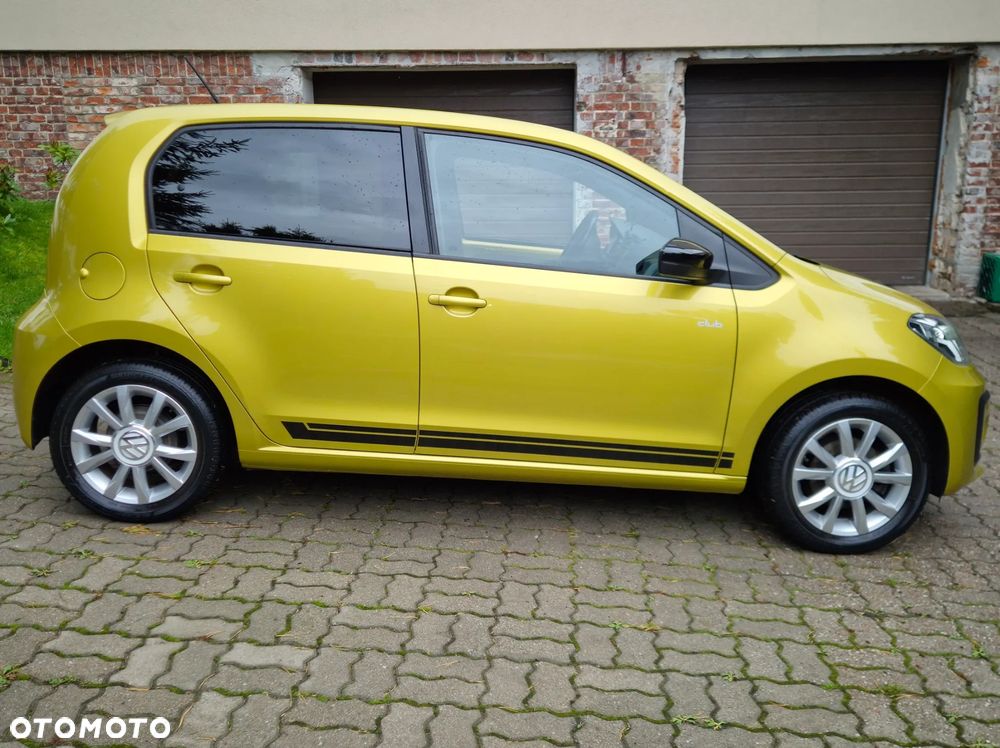 Volkswagen up! club - 3