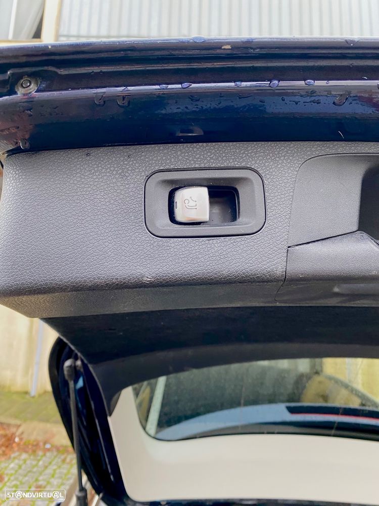 Mercedes-Benz E 300 de 4Matic 9G-TRONIC Avantgarde - 7