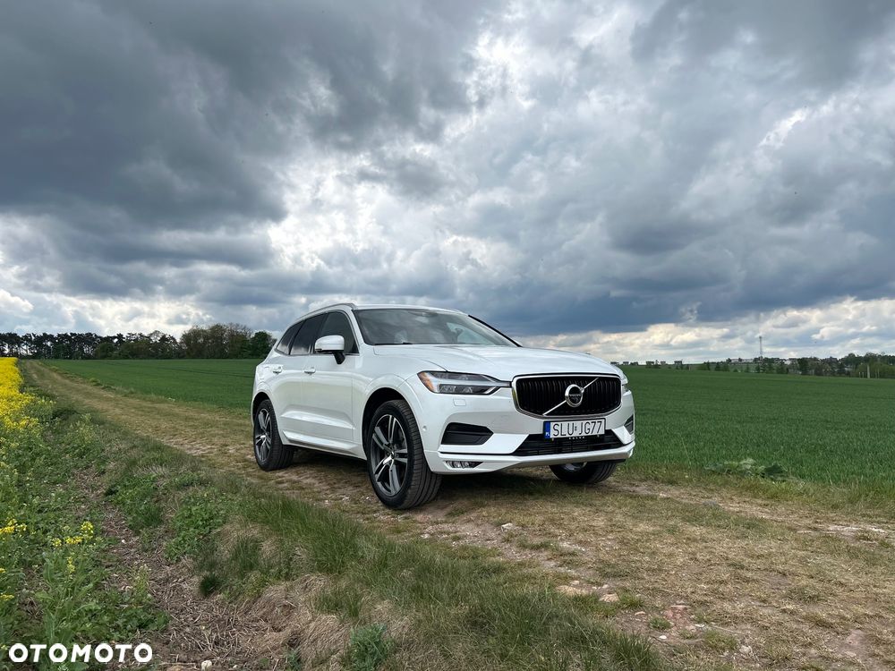 Volvo XC 60 T5 AWD Geartronic Momentum - 4