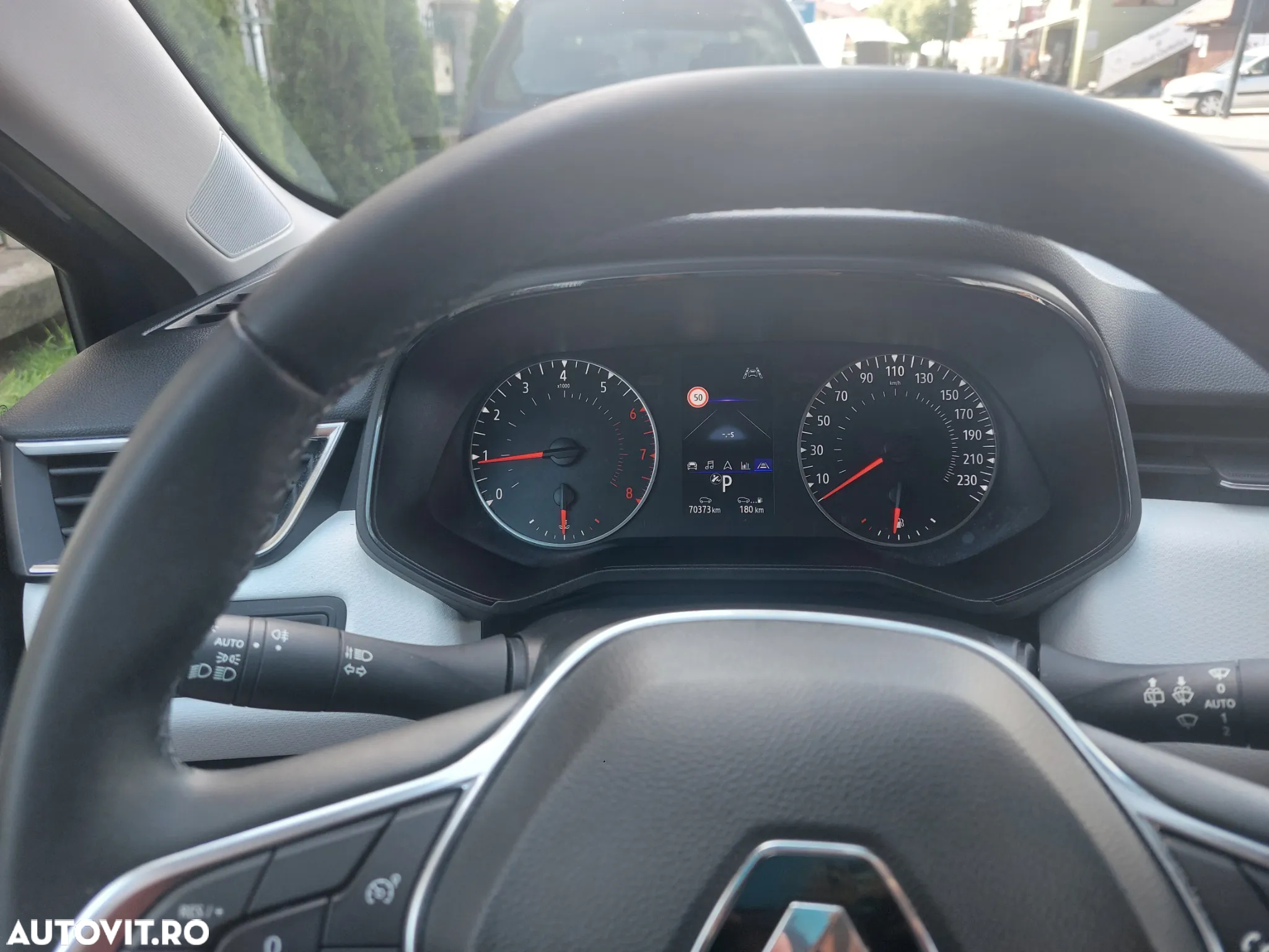 Renault Clio TCe 90 CVT TECHNO - 34