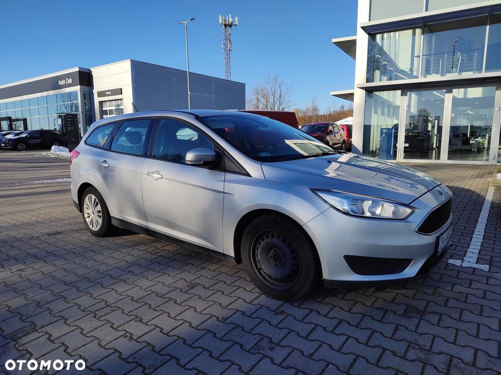Ford Focus ver-1-5-ecoblue-active - 7