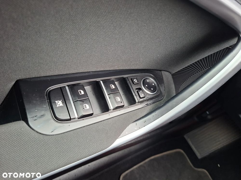 Kia Ceed - 20
