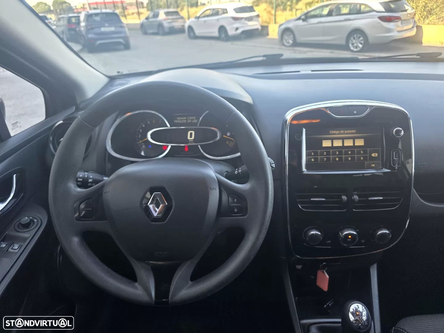 Renault Clio 0.9 TCE Dynamique S - 12