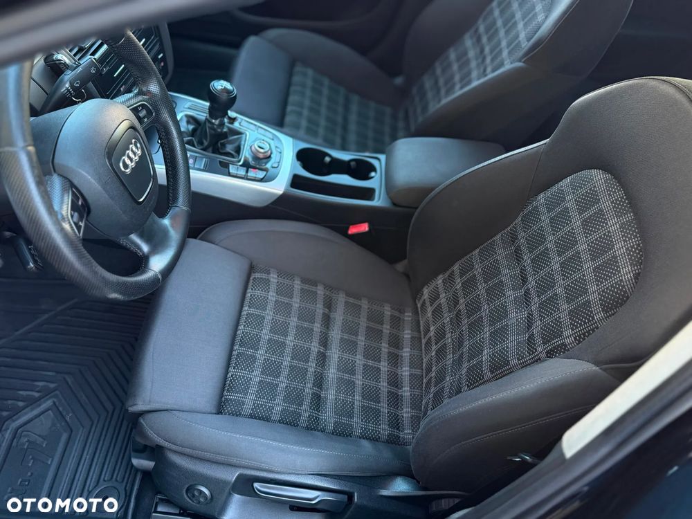 Audi A4 Limousine 2.0 TDI DPF Ambiente - 3