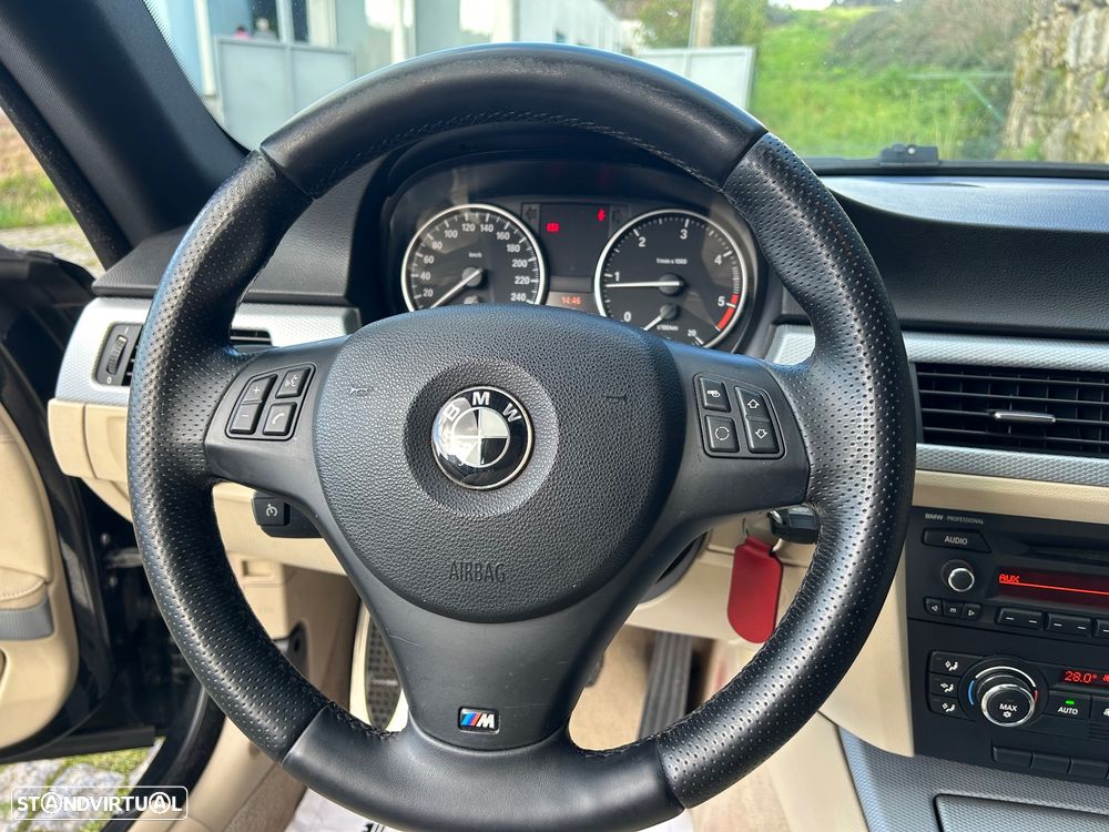 BMW 320 d Coupe - 17