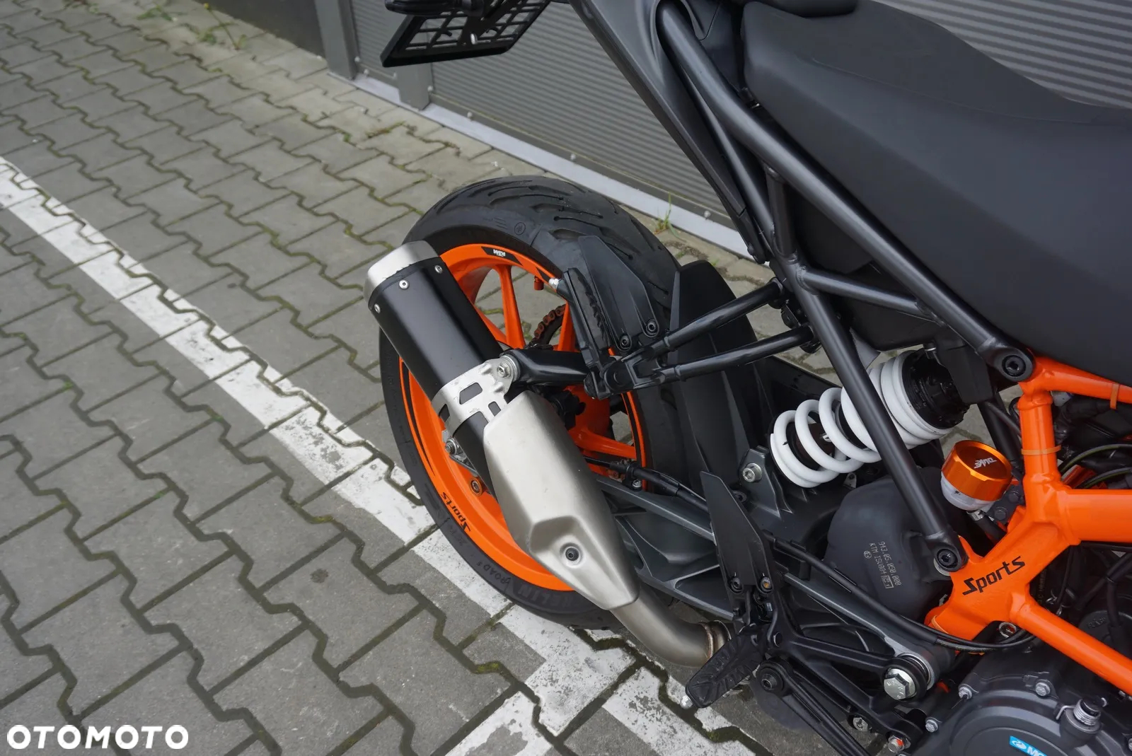 KTM Duke - 18
