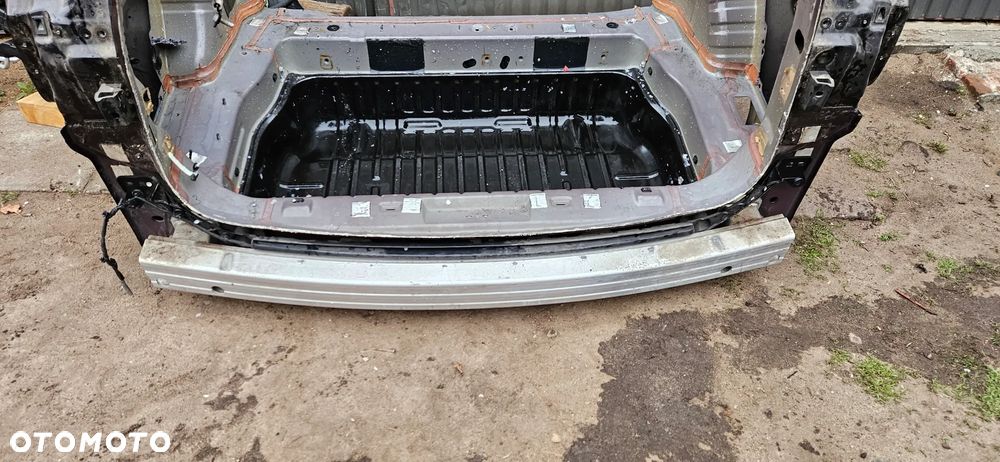Chrysler Pacifica 2016- Pas tył Pas tylny Ściana tylna Wanna Ćwiartka tył Kufer Dupa Belka zderzaka Ślizg Mocowanie kolor PUV - 3