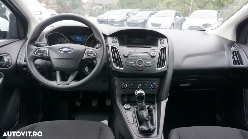 Ford Focus 1.0 EcoBoost Start Stop Trend - 14