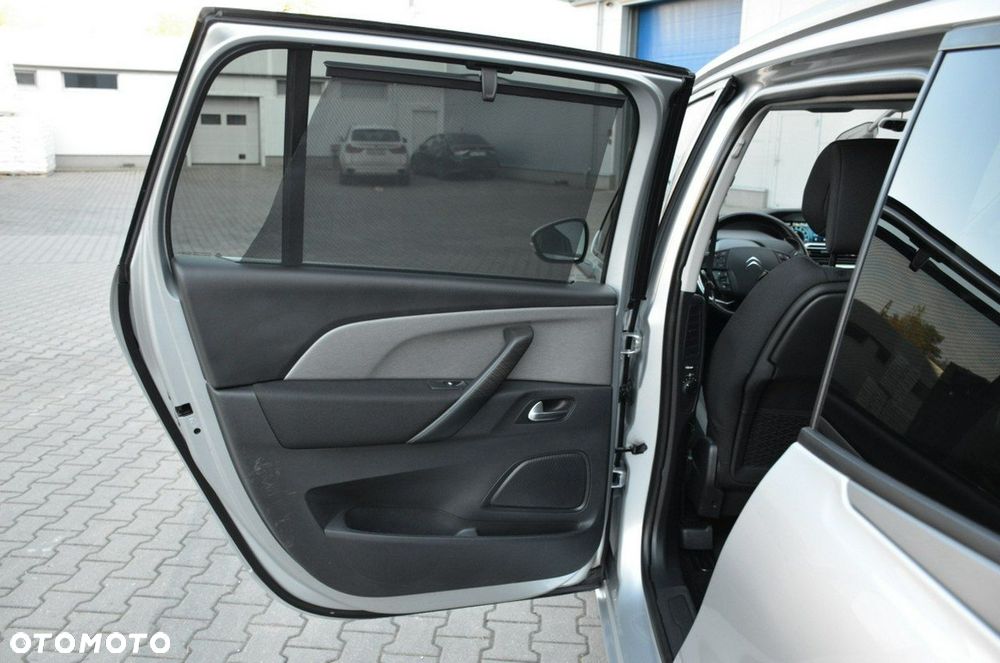 Citroën C4 Grand Picasso - 24