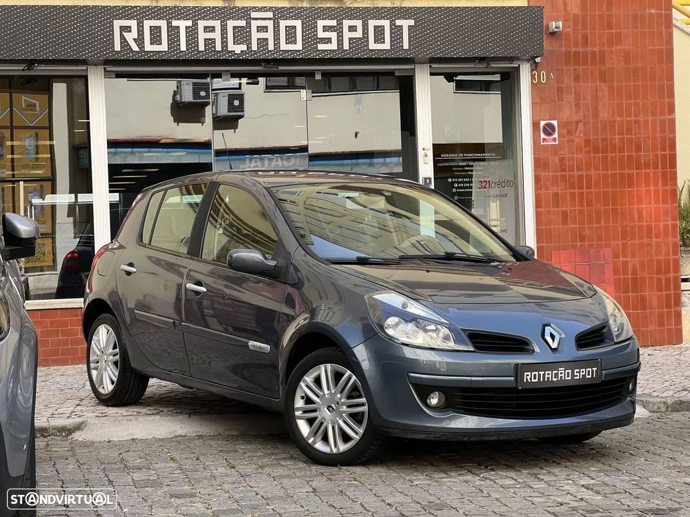 Renault Clio 1.5 dCi Initiale - 30