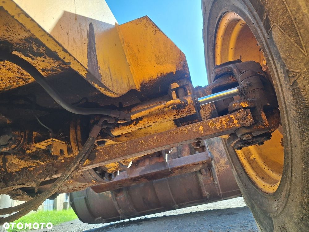 JCB 525-67 4X4 - 37