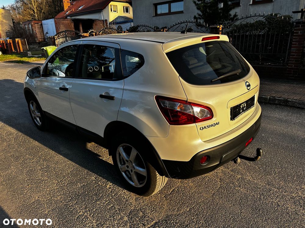 Nissan Qashqai - 14