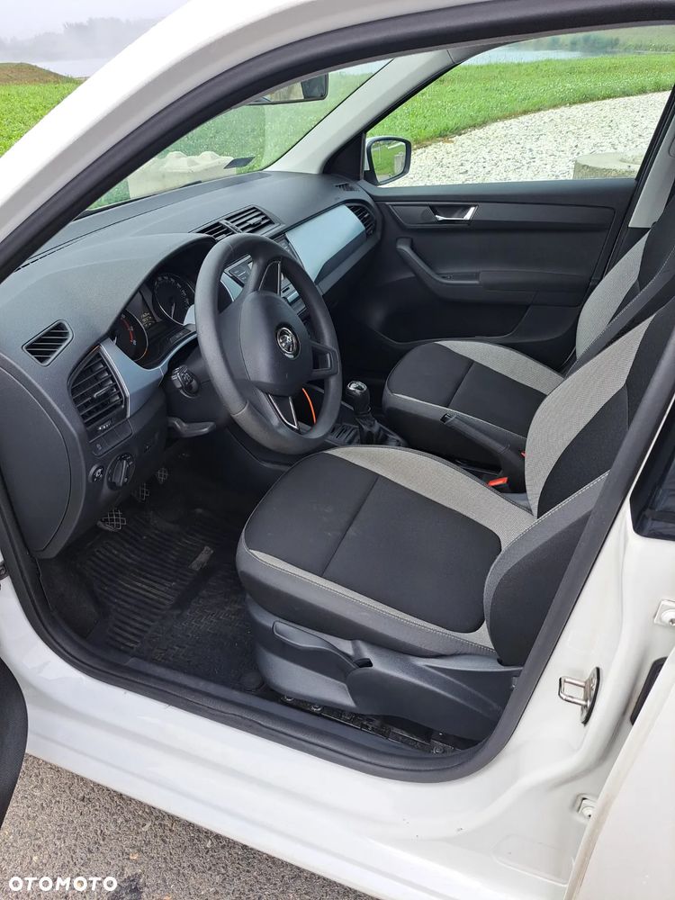 Skoda Fabia 1.0 Ambition - 2