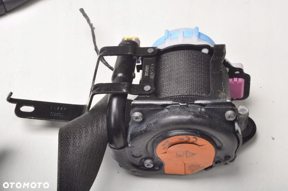 INSIGNIA II B PAS PRAWY PRZÓD PRZEDNI 23464716 - 4