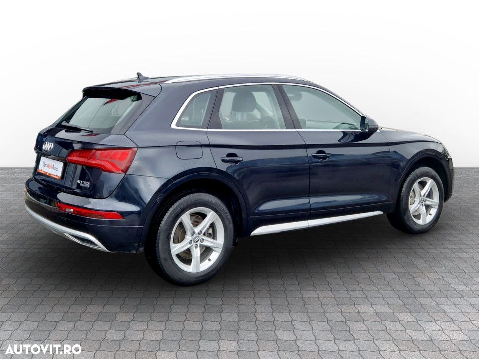 Audi Q5 2.0 40 TDI quattro S tronic Sport - 8