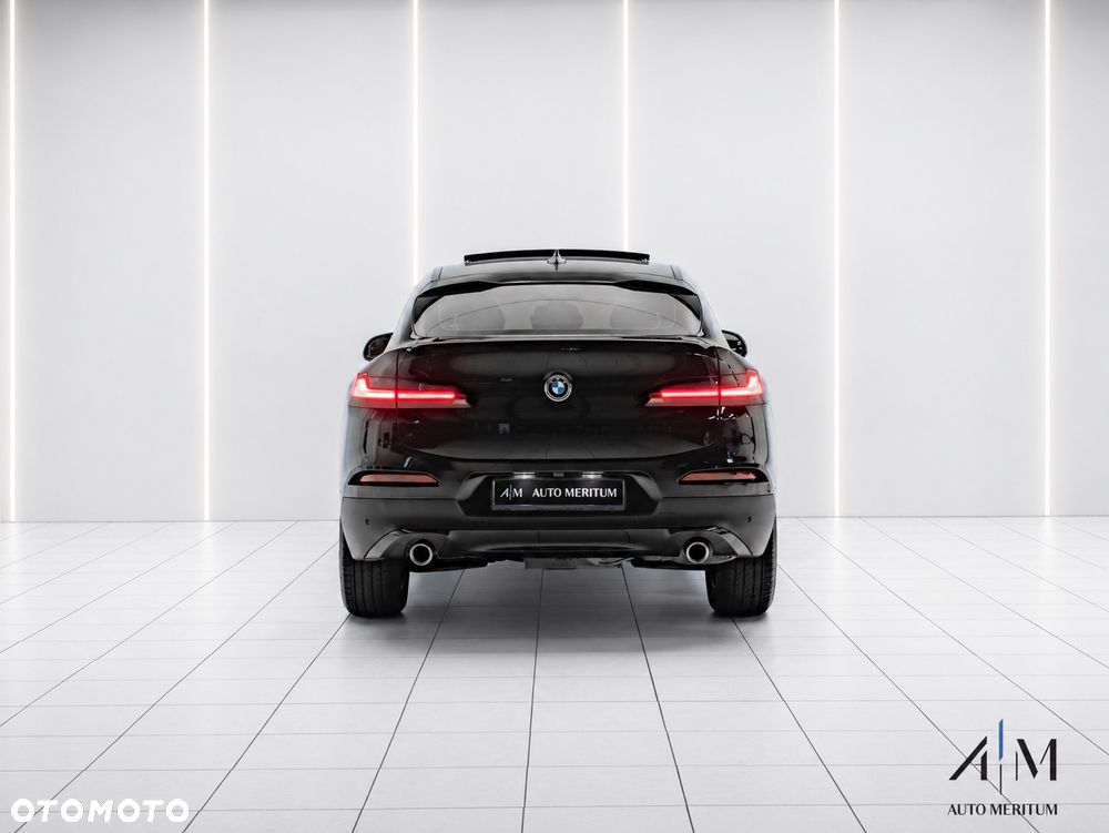 BMW X4 - 10