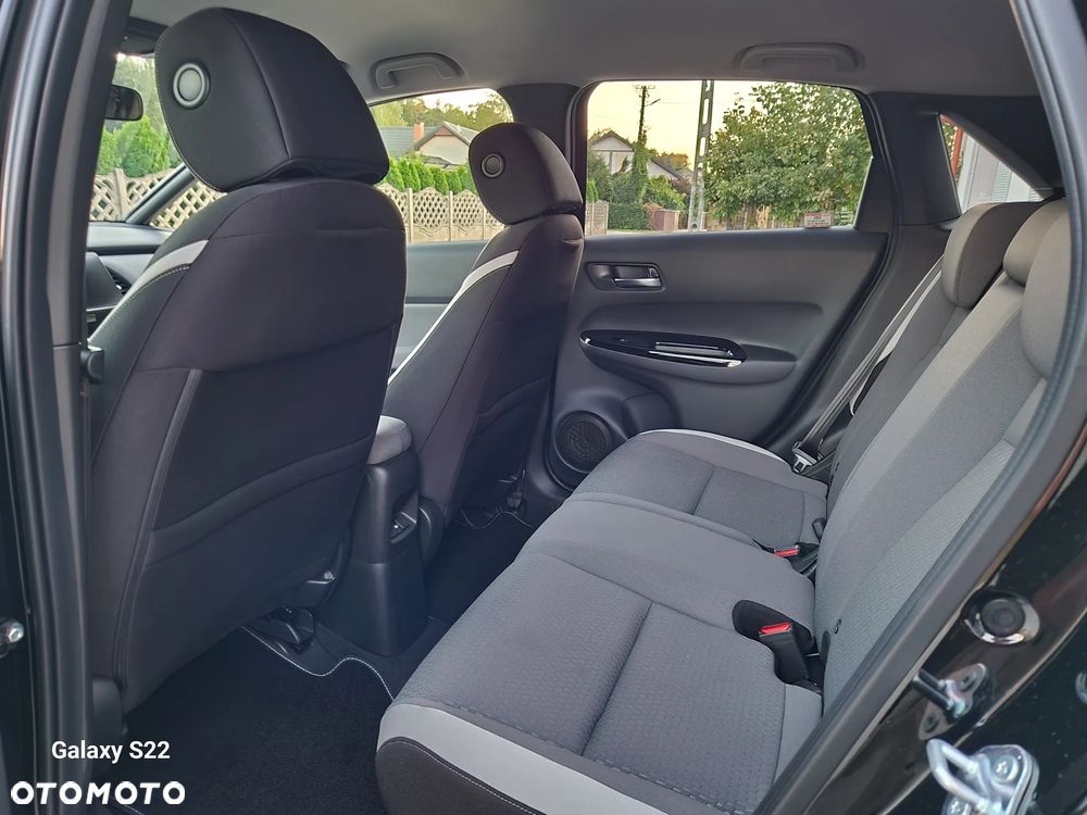 Honda Jazz 1.5 i-MMD Executive Crosstar (Czarny Dach) - 27