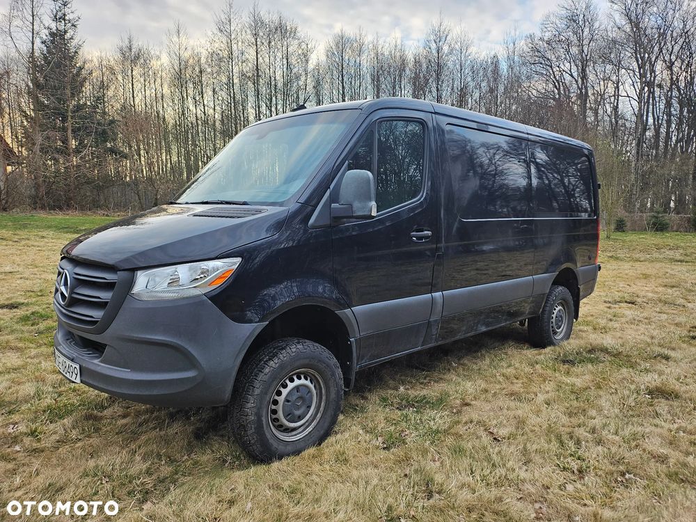 Mercedes-Benz Sprinter - 4